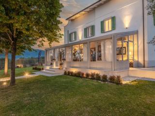 Farmhouse in Tuscany with Infinity Pool - Montecarlo - 4