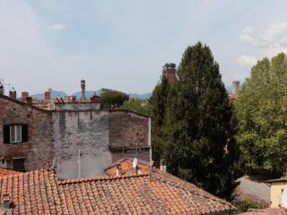 Apartment in Lucca s Medieval Tower - 8