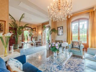 Villa in Lucca with Pool and Countryside Views - Cappella - 1