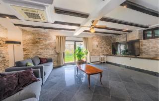 Nice Home In Pazin With Wifi - 8