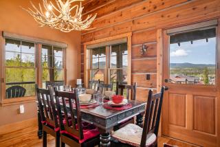 15 Discovery Lane 4BR Mountain View Retreat with Hot Tub in Rendezvous - 2