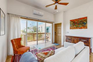 Beachwalk Bungalow - San Diego - 6