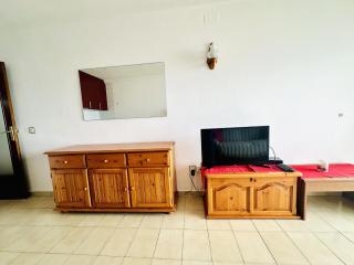 Estudio con terraza a 50 m de la playa en Roses. MEDA CHICA - ES-258-24 - 2