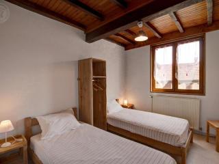 Gîte de charme avec cheminée, balcon et jardin à St-Médard-en-Forez - FR-1-496-279 - Saint-Médard-en-Forez - 4