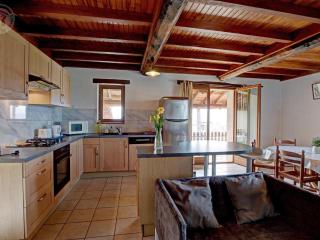 Gîte de charme avec cheminée, balcon et jardin à St-Médard-en-Forez - FR-1-496-279 - Saint-Médard-en-Forez - 2
