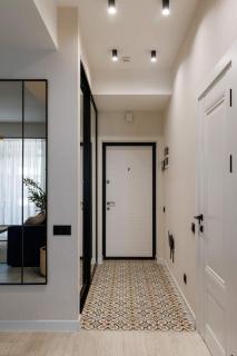 Luxurious Sunrise-View Apartment with Balcony - GrandStay Apartments - Chişinău - 2