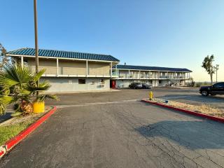 Circle Inn Hotel - Jurupa Valley Riverside 60 Fwy - Riverside - 7