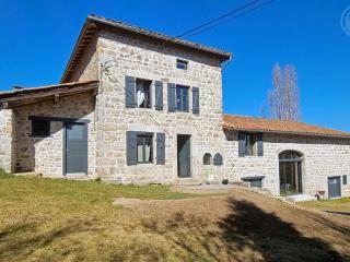 Gîte de charme avec piscine intérieure chauffée, 12/14 personnes - FR-1-496-346 - Saint-Priest-la-Prugne - 6