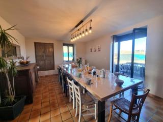 Gîte de charme avec piscine intérieure chauffée, 12/14 personnes - FR-1-496-346 - Saint-Priest-la-Prugne - 1