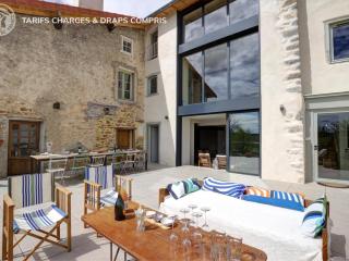 Maison mitoyenne spacieuse avec jardin, terrasse et internet - FR-1-496-312 - Saint-Symphorien-de-Lay - 0