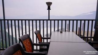 Sky Lounge Cafe Restro & Hotel - Mussoorie - 1