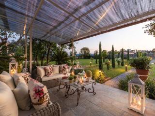 5 Bedrooms Villa with Pool in Lucca - Lucca - 1