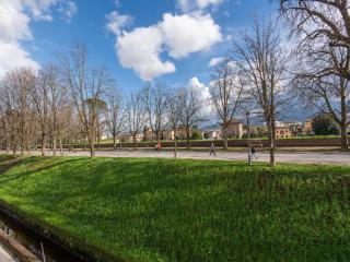 Farmhouse in Tuscany with Pool & Olive Groves - Lucca - 2