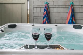 Dudley III by AvantStay Cosy Mountain Home w Hot Tub Great Views - Pigeon Forge - 7