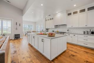 Cooperage by AvantStay Vineyard Views Soccer - Templeton - 1