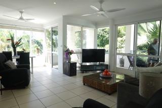 Secluded tropical apartment - Palm Cove - 6