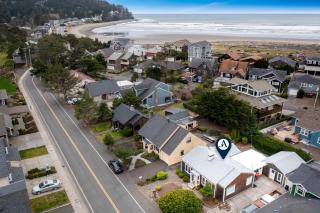 Grey Oak by AvantStay Coastal Charm Near Beach Golf - Seaside - 9