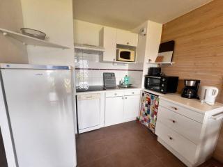 Bel Appartement 3 Pièces Calme avec Parking - FR-1-593-126 - 8
