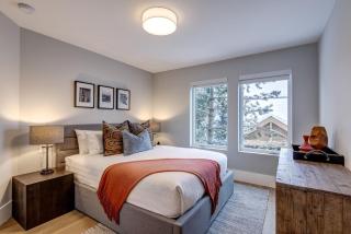 Northern Lights 32 by Outpost Whistler - 5