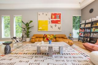 Luxe WeHo Villa, Walk to Melrose Ave, Pool Hot Tub North Vista by AvantStay - Los Angeles - 3