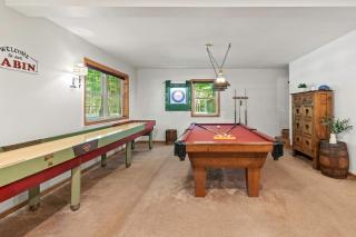 Tawny and Peaceful Game Room Firepit PatioDeck Workspace - Arrowhead Lake - 8