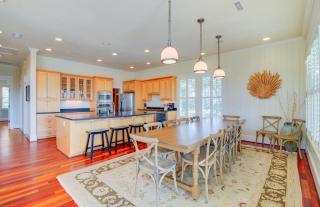 913 Carolina Boulevard by AvantStay Private Pool Ocean View Rooftop - Mount Pleasant - 3