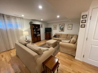 Horseshoe Bay Suite Vacation or Short Term Rental - West Vancouver - 5
