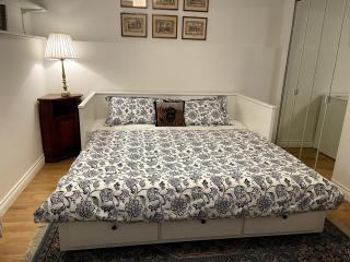 Horseshoe Bay Suite Vacation or Short Term Rental - West Vancouver - 2
