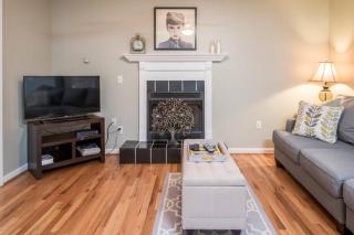 Asheville Cottage Retreat by AvantStay A Charm - 3