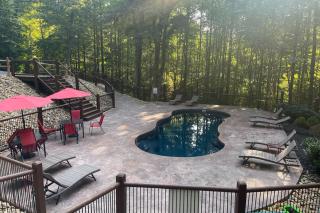 Misty Mountain by AvantStay Hot Tub Mountain Views Theater Pool Table - Gatlinburg - 7