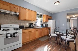 2 Bedrooms plus Office Room, Apartment Near Metra, I-88 & Naperville in Chicago West Suburbs - Aurora - 4