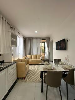 Luxury 2br Apt in the heart of Bukoto - Kampala - 0