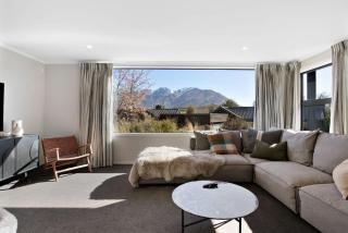 Urban Elegance - Queenstown - 7