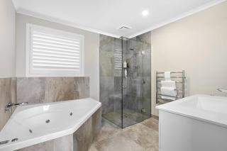 Urban Elegance - Queenstown - 2