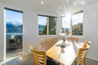 Lakeside Escape - Queenstown - 4