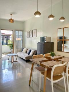 Balai Dahican Cozy Staycation Near Beach - Dahikan - 0