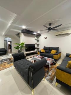 HomeS7 Shah Alam - Shah Alam - 0