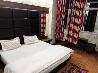 Shivanya Hills homestay cafe and restaurant - Jāmb - 9
