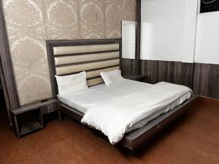 Shivanya Hills homestay cafe and restaurant - Jāmb - 7