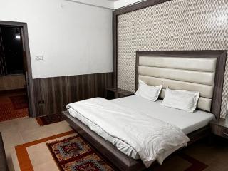 Shivanya Hills homestay cafe and restaurant - Jāmb - 6