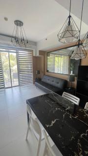 Lagoon view Family Suite in Pico De Loro Cove, Nasugbu - Nasugbu - 3