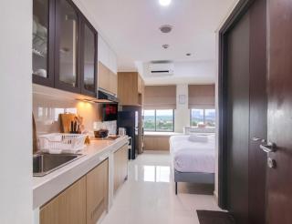1BR Chadstone With Pool and Gym - Kedungg - 1