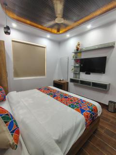 red orchid hotel near Chandigarh railway station - Chandīgarh - 6