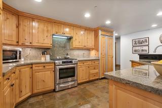 Trail's End Lodge at Deer Valley Resort - Two Bedroom Residence with Spa #201 condo - Park City - 7