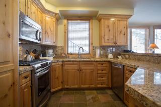 Trail's End Lodge at Deer Valley Resort - One Bedroom Residence with Spa #204 condo - Park City - 6