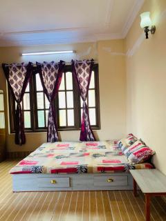 MADAME Flexstay Girls Hostel - Kathmandu - 6