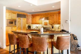 Trail's End Lodge at Deer Valley Resort - Three Bedroom Residence with Spa #506 condo - Park City - 9