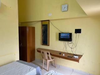 Karthikraja Restaurant Rooms - 6
