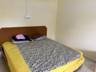 Karthikraja Restaurant Rooms - 1