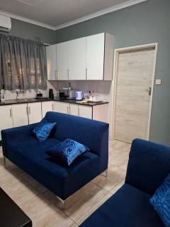 Cosy Cottage 1 - Francistown - 1